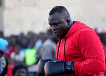 Khadim Gadiaga : "Boy Niang a eu de la chance parce que Modou Lô aurait pu le mettre KO... C'est le meilleur" - wiwsport