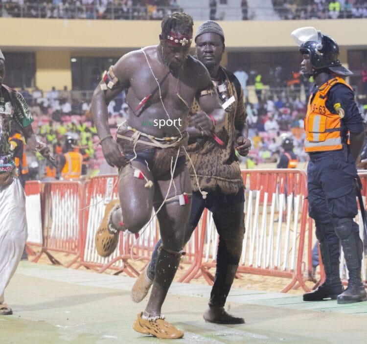 Lamb : Siteu crache sur les 80 millions proposés pour son combat contre Balla Gaye 2 - wiwsport Lamb : Siteu crache sur les 80 millions proposés pour son combat contre Balla Gaye 2 - wiwsport