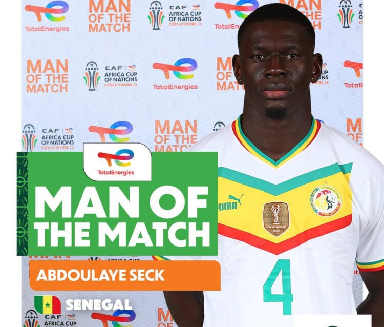 CAN 2023 : Abdoulaye Seck élu homme du match face à la Guinée (2-0) - wiwsport CAN 2023 : Abdoulaye Seck élu homme du match face à la Guinée (2-0) - wiwsport
