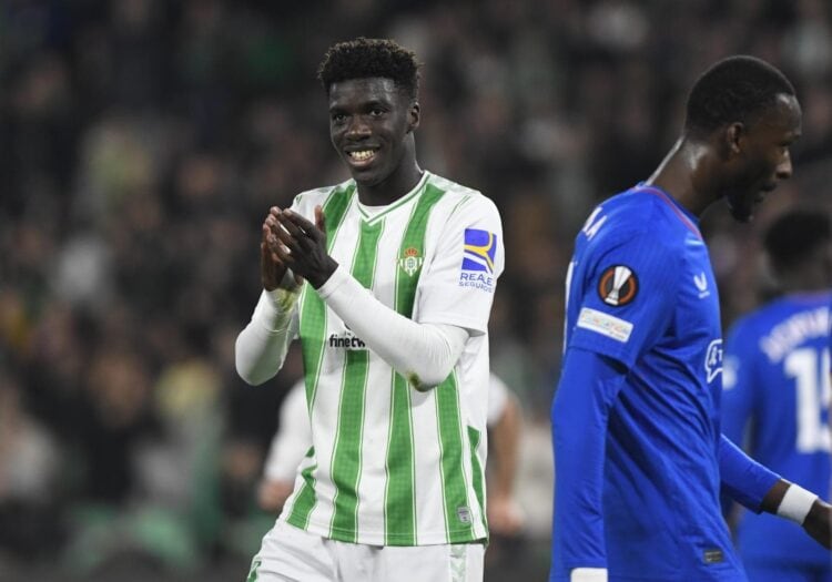 Mercato : Assane Diao proche d'un départ du Real Betis pour la Premier League - wiwsport Mercato : Assane Diao proche d'un départ du Real Betis pour la Premier League - wiwsport