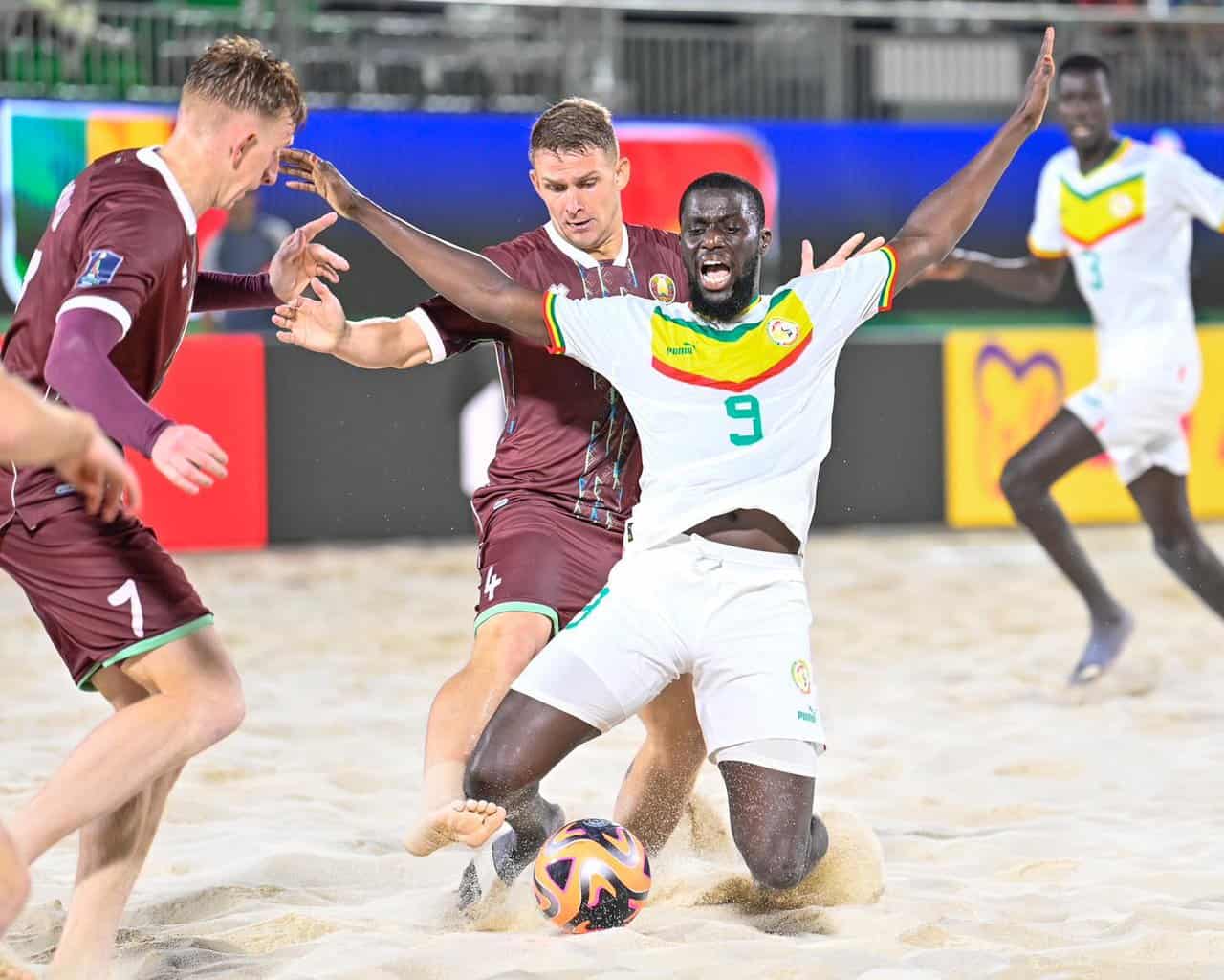 Mondial Beach Soccer 2024 : Les Lions jouent déjà leur survie face aux novices colombiens - wiwsport Mondial Beach Soccer 2024 : Les Lions jouent déjà leur survie face aux novices colombiens - wiwsport