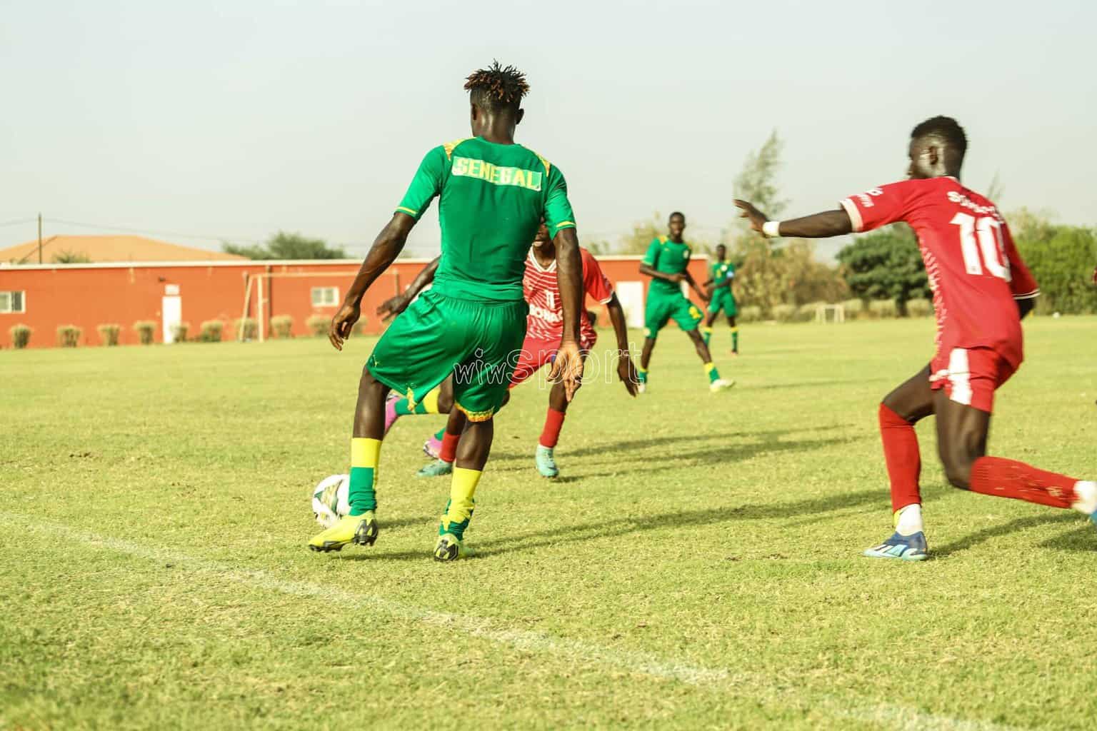 Tout en images : Equipe Nationale U20 - Sonacos dos à dos (0-0) - wiwsport Tout en images : Equipe Nationale U20 - Sonacos dos à dos (0-0) - wiwsport