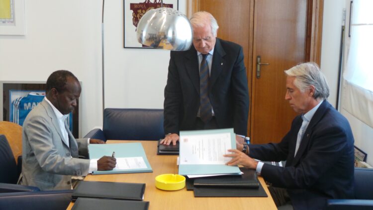 Le CNOSS et le CONI prolongent leur collaboration en prévision des Jeux Olympiques de la Jeunesse de Dakar 2026 - wiwsport Le CNOSS et le CONI prolongent leur collaboration en prévision des Jeux Olympiques de la Jeunesse de Dakar 2026 - wiwsport