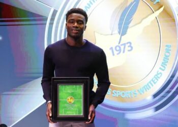 Moussa Wagué ressuscite à Chypre, élu meilleur latéral droit de la saison - wiwsport