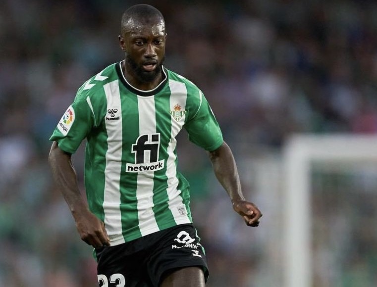 LIGA : Youssouf Sabaly de retour dans le onze du Betis après sa longue absence - wiwsport LIGA : Youssouf Sabaly de retour dans le onze du Betis après sa longue absence - wiwsport