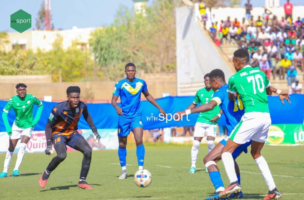 (J14) Ligue 1 : Tenu en échec par Guédiawaye FC (0-0), Jaraaf rate l’occasion de reprendre le leadership du championnat - wiwsport (J14) Ligue 1 : Tenu en échec par Guédiawaye FC (0-0), Jaraaf rate l’occasion de reprendre le leadership du championnat - wiwsport