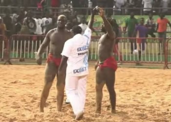 Lutte simple mise 5 millions FCFA : Ordinateur bat Général Malika et remporte la mise devant Paul Menthe