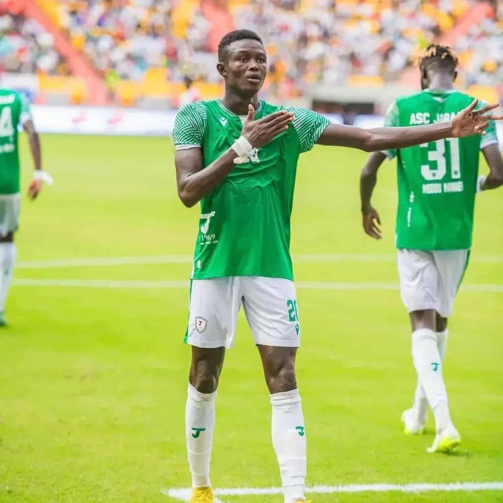 Ligue 1 : Jaraaf de Dakar et Mouhamed Wellé se séparent - wiwsport Ligue 1 : Jaraaf de Dakar et Mouhamed Wellé se séparent - wiwsport