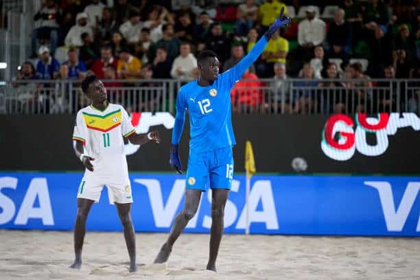 Mondial Beach Soccer 2024 : Les Lions renversent la Colombie et se replacent pour la qualification (5-3) - wiwsport Mondial Beach Soccer 2024 : Les Lions renversent la Colombie et se replacent pour la qualification (5-3) - wiwsport