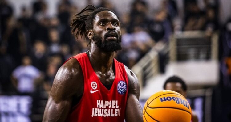 Basket-ball : Maurice Ndour et l'Hapoel Jerusalem se séparent, Lokomotiv Kuban en perspective - wiwsport Basket-ball : Maurice Ndour et l'Hapoel Jerusalem se séparent, Lokomotiv Kuban en perspective - wiwsport