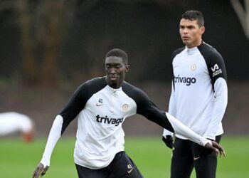 Chelsea : Pape Daouda Diongue s'entraîne avec les pros - wiwsport