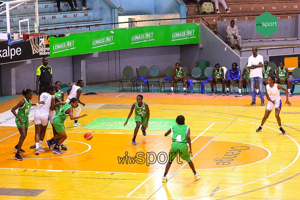 N1 Féminin - J6 : Flying Star fait tomber le CEMT de Ziguinchor (57-41), après un match très disputé - wiwsport N1 Féminin - J6 : Flying Star fait tomber le CEMT de Ziguinchor (57-41), après un match très disputé - wiwsport