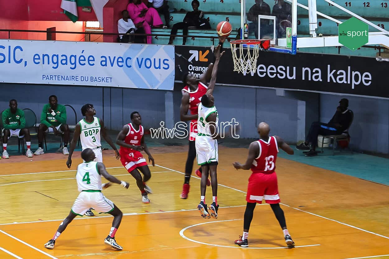 Tout en images : L'ASCC Bopp domine au forceps l'USO (56-53), à la suite d'un match haletant - wiwsport Tout en images : L'ASCC Bopp domine au forceps l'USO (56-53), à la suite d'un match haletant - wiwsport