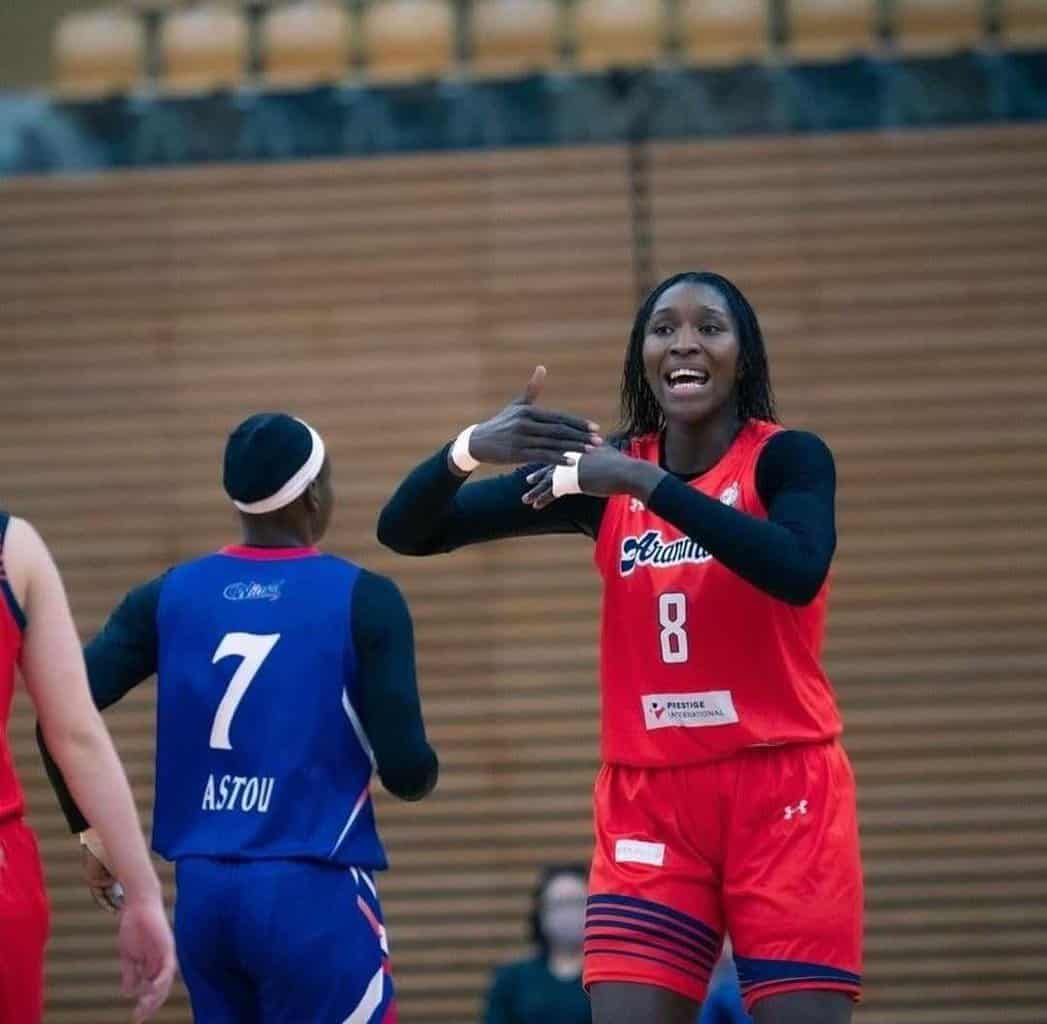 Japon WJBL - Ndeye Coumba Niang (Aranmare Akita) : "Au début c'était extrêmement difficile et je ne voulais que rentrer au Sénégal" - wiwsport Japon WJBL - Ndeye Coumba Niang (Aranmare Akita) : "Au début c'était extrêmement difficile et je ne voulais que rentrer au Sénégal" - wiwsport