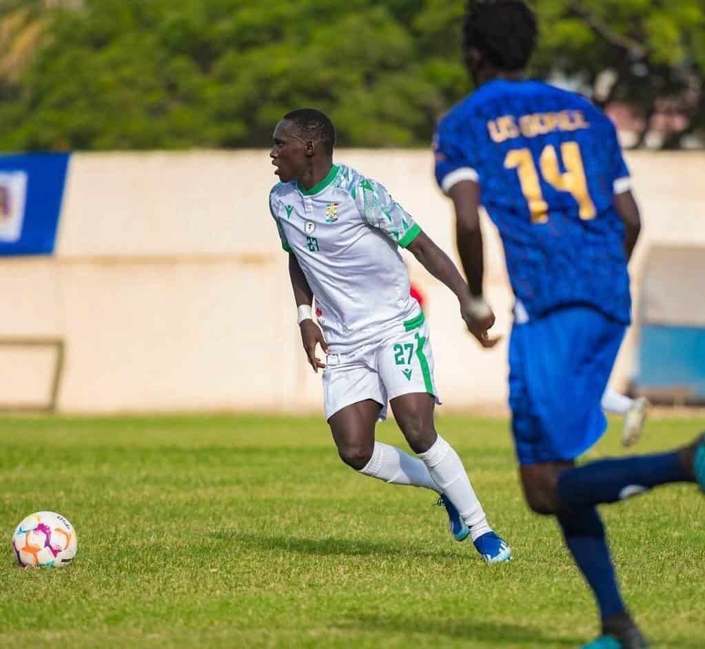 Club du week-end de wiwsport - Interview avec Aimé Tendeng, milieu de terrain du Jaraaf : « Malick Daf a un bon système de jeu, c’est pour cela qu’on n’a pas encore de défaite » - wiwsport Club du week-end de wiwsport - Interview avec Aimé Tendeng, milieu de terrain du Jaraaf : « Malick Daf a un bon système de jeu, c’est pour cela qu’on n’a pas encore de défaite » - wiwsport