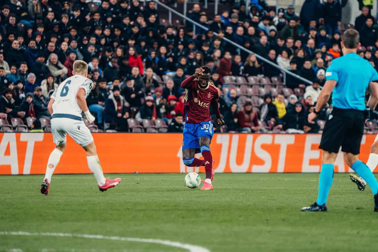 Ligue Europa Conférence : Samba Diba et Servette tenus en échec par Viktoria Plzeň - wiwsport Ligue Europa Conférence : Samba Diba et Servette tenus en échec par Viktoria Plzeň - wiwsport