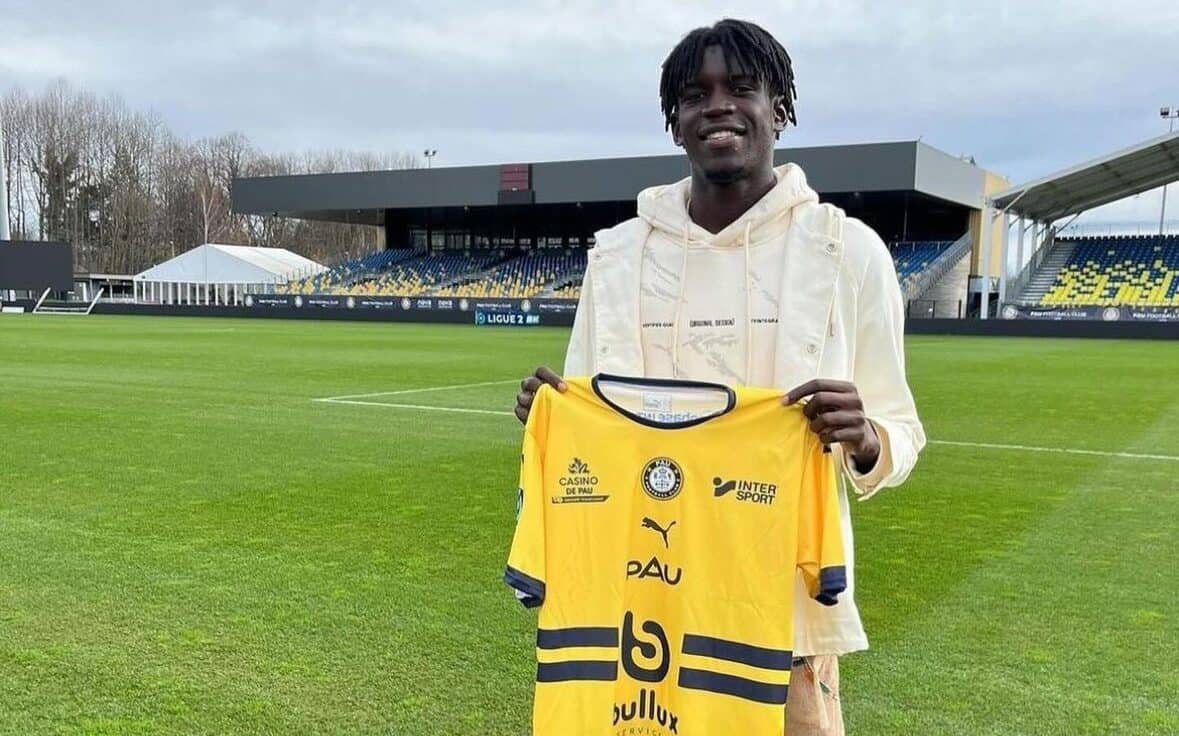 Mercato : Le Pau FC accueille un nouveau talent sénégalais en provenance de Diambars FC - wiwsport Mercato : Le Pau FC accueille un nouveau talent sénégalais en provenance de Diambars FC - wiwsport