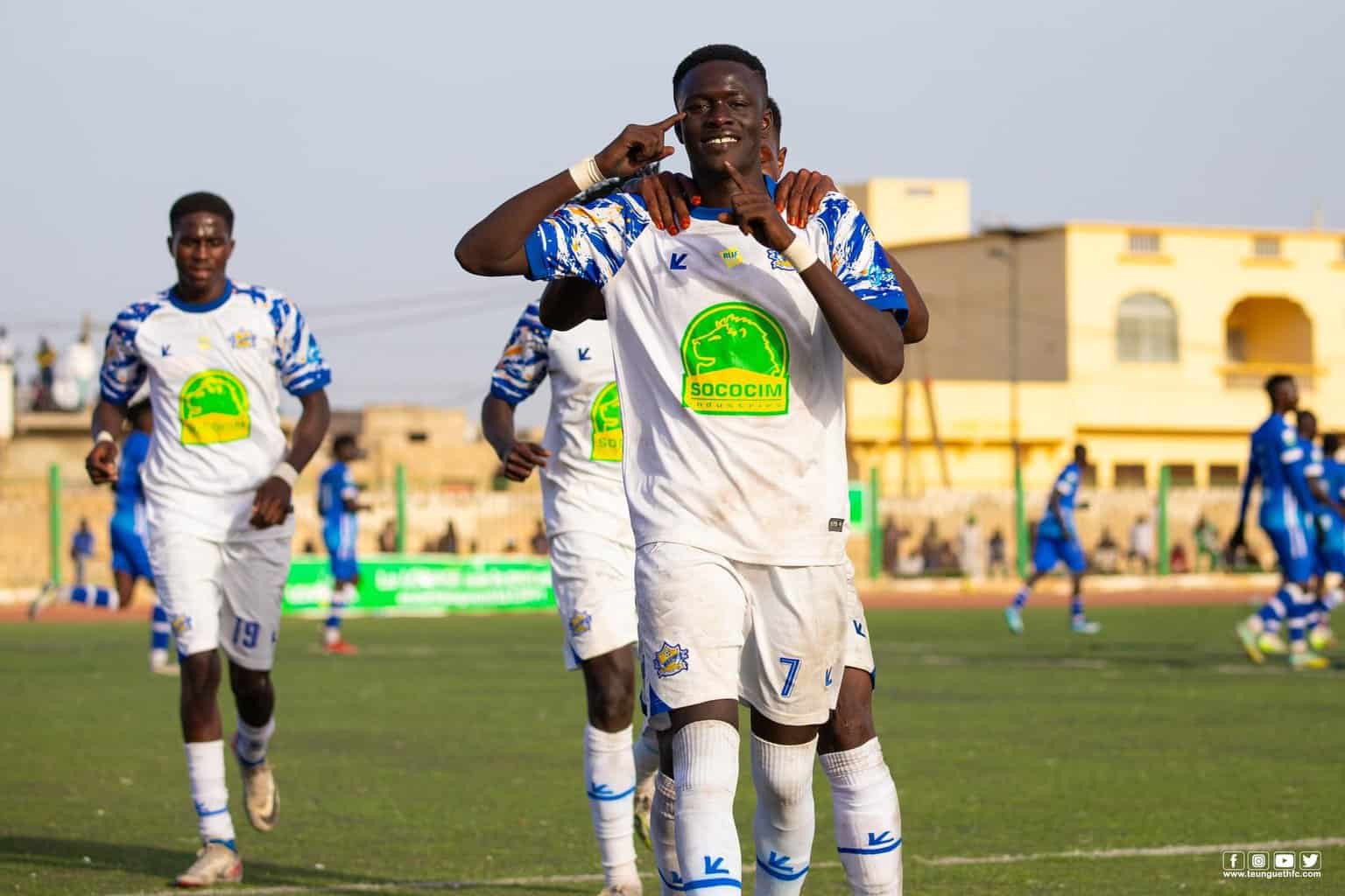 (J18) Ligue 1 : Teungeuth FC bat DSC (0-2) et reprend seul la première place, Jaraaf tenu en échec par Sonacos (0-0) - wiwsport (J18) Ligue 1 : Teungeuth FC bat DSC (0-2) et reprend seul la première place, Jaraaf tenu en échec par Sonacos (0-0) - wiwsport