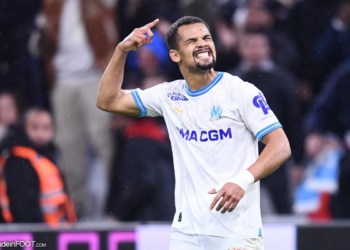 Ligue 1 - OM v PSG : Iliman Ndiaye titulaire, Pape Gueye sur le banc et Ismaila Sarr absent - wiwsport