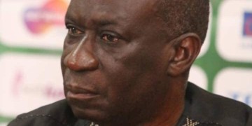Football : Mayacine Mar exporte son expertise en Ouganda et signe avec la Fédération - wiwsport