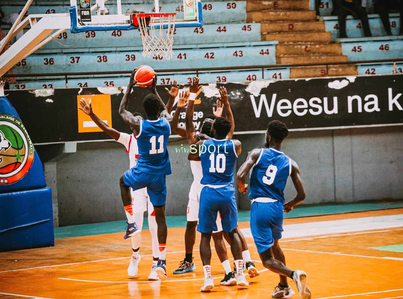 Le SIBAC remporte l'UGB (77-67) et entame la seconde phase sur une note positive, le tout illustré en images - wiwsport