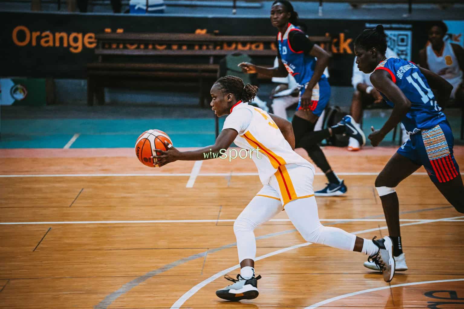 Le SLBC domine logiquement l'ASFO (48-41) et entame bien la seconde phase, le tout en images - wiwsport Le SLBC domine logiquement l'ASFO (48-41) et entame bien la seconde phase, le tout en images - wiwsport