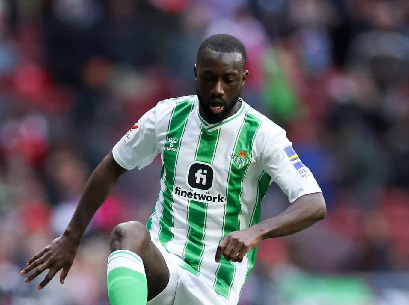 Real Betis : Youssouf Sabaly de nouveau blessé et forfait contre le Rayo Vallecano - wiwsport Real Betis : Youssouf Sabaly de nouveau blessé et forfait contre le Rayo Vallecano - wiwsport