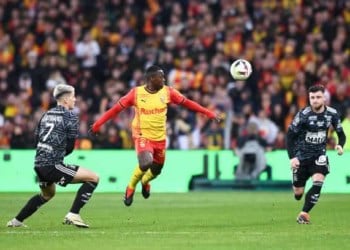 Ligue 1 : Lens s'offre Brest avec Nampalys Mendy et se rapproche du podium - wiwsport