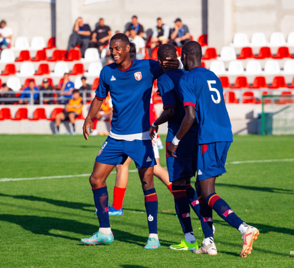 Ligue 1 - J18 : Génération Foot et US Ouakam ont encore perdu 2 précieux points pour la course au maintien (1-1) - wiwsport Ligue 1 - J18 : Génération Foot et US Ouakam ont encore perdu 2 précieux points pour la course au maintien (1-1) - wiwsport