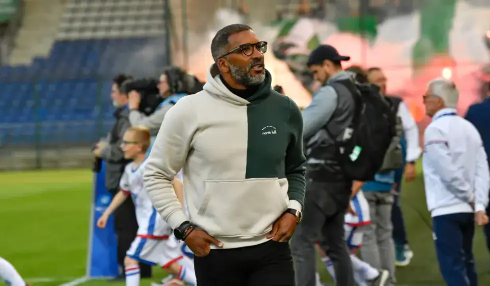 National 1 : Le Red Star d'Habib Beye enchaîne contre Marignane et n'est plus qu'à quelques petits pas de la Ligue 2 - wiwsport National 1 : Le Red Star d'Habib Beye enchaîne contre Marignane et n'est plus qu'à quelques petits pas de la Ligue 2 - wiwsport