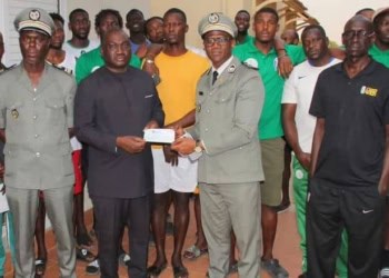 BAL 2024 : L&rsquo;AS Douanes reçoit un million de Fcfa de la Fédération Sénégalaise de Basketball