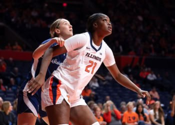 Big Ten Conférence - Aïcha Ndour, pivot de l'équipe d'Illinois : "J'aspire à changer d'équipe pour continuer ma brillante carrière" - wiwsport