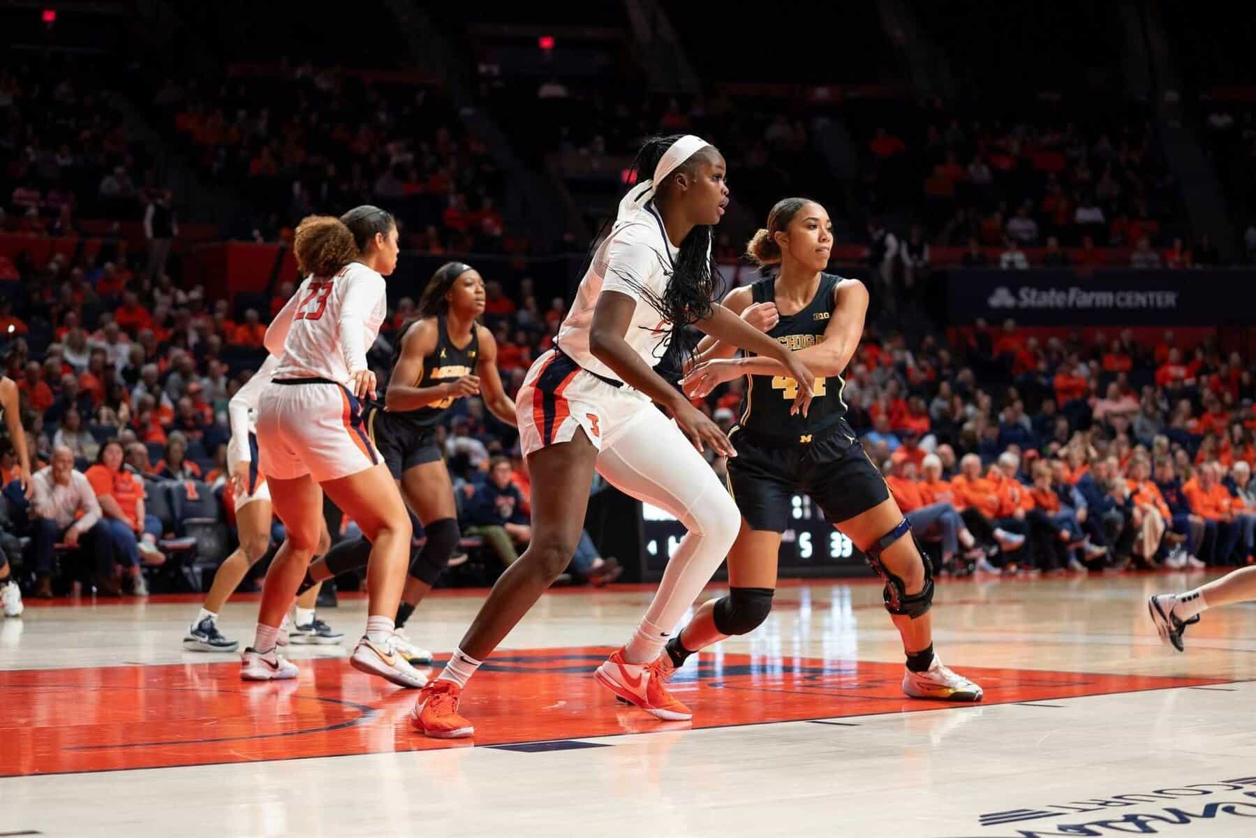 Big Ten Conférence - Aïcha Ndour, pivot de l'équipe d'Illinois : "J'aspire à changer d'équipe pour continuer ma brillante carrière" - wiwsport