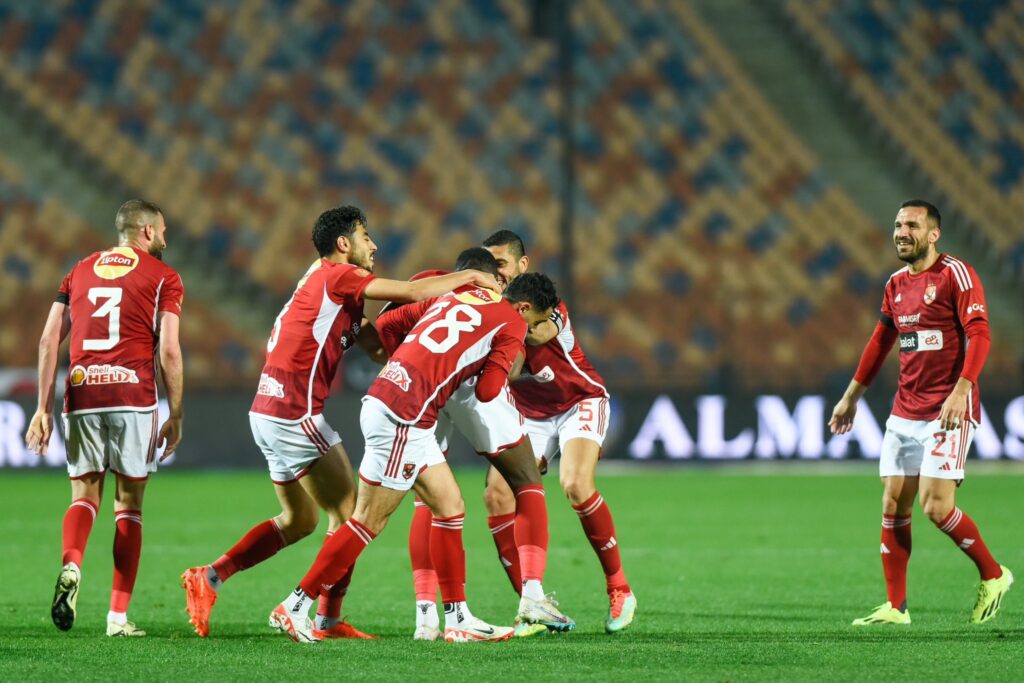 CAF - Ligue des champions (1/4 de finale retour) : Al-Ahly à un pas des 1/2 finales, Mamelodi Sundowns reçoit ce vendredi Young Africans - wiwsport CAF - Ligue des champions (1/4 de finale retour) : Al-Ahly à un pas des 1/2 finales, Mamelodi Sundowns reçoit ce vendredi Young Africans - wiwsport
