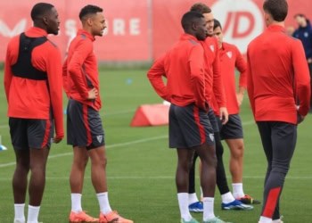 Liga : Bakary Sow (18 ans) à l’entrainement avec l’équipe A du FC Séville - wiwsport