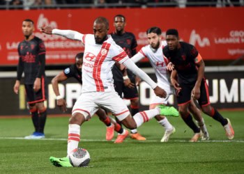 Journée 29 de National : Cheikh Touré, l'attaquant sénégalais, inscrit deux buts, permettant à Nancy de dominer le FC Martigues (3-2) et de se hisser à la 4e place du classement - wiwsport