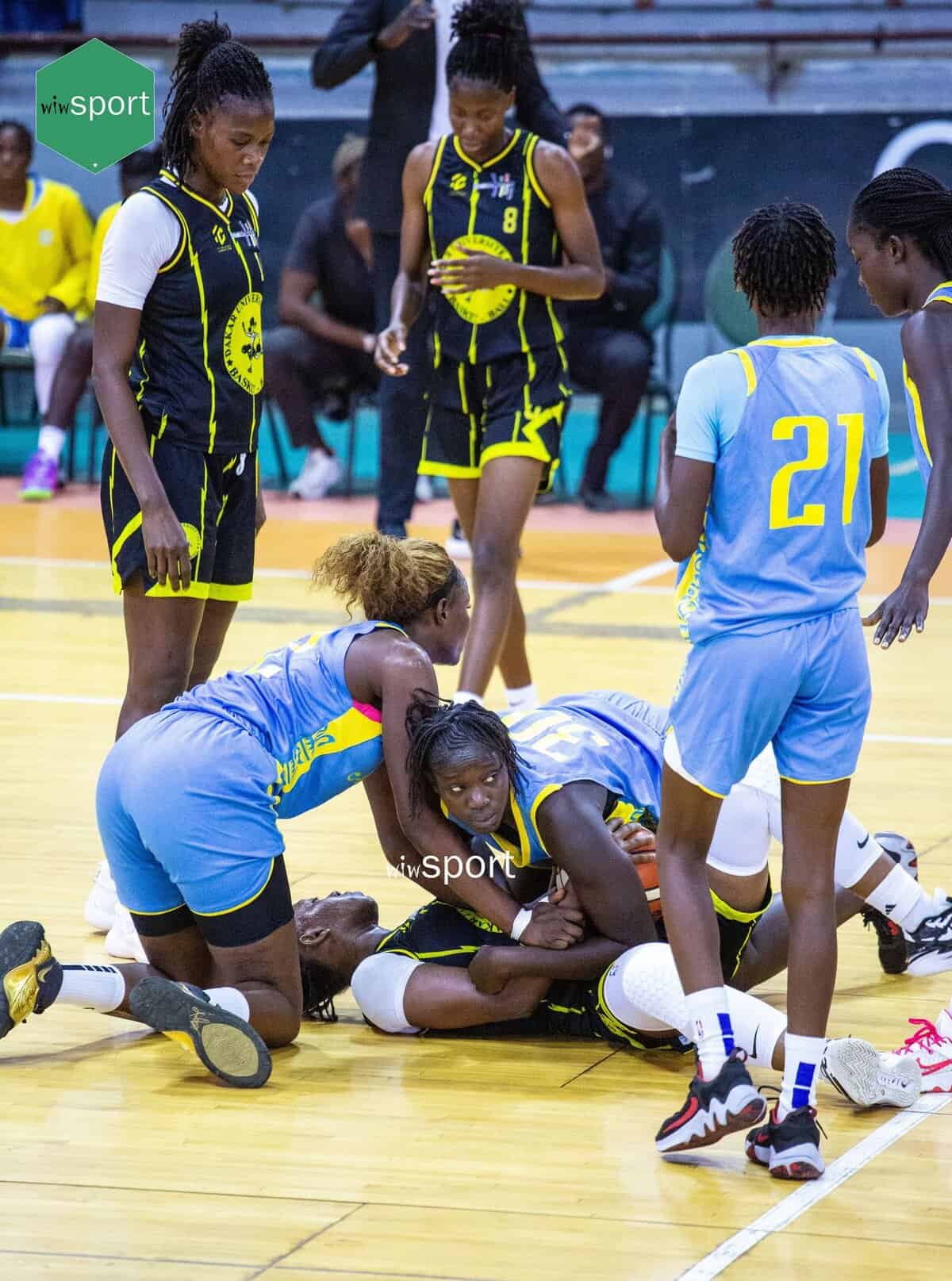 Tout en images : DUC remporte haut la main la victoire contre Mbour BC (74-30) - wiwsport Tout en images : DUC remporte haut la main la victoire contre Mbour BC (74-30) - wiwsport