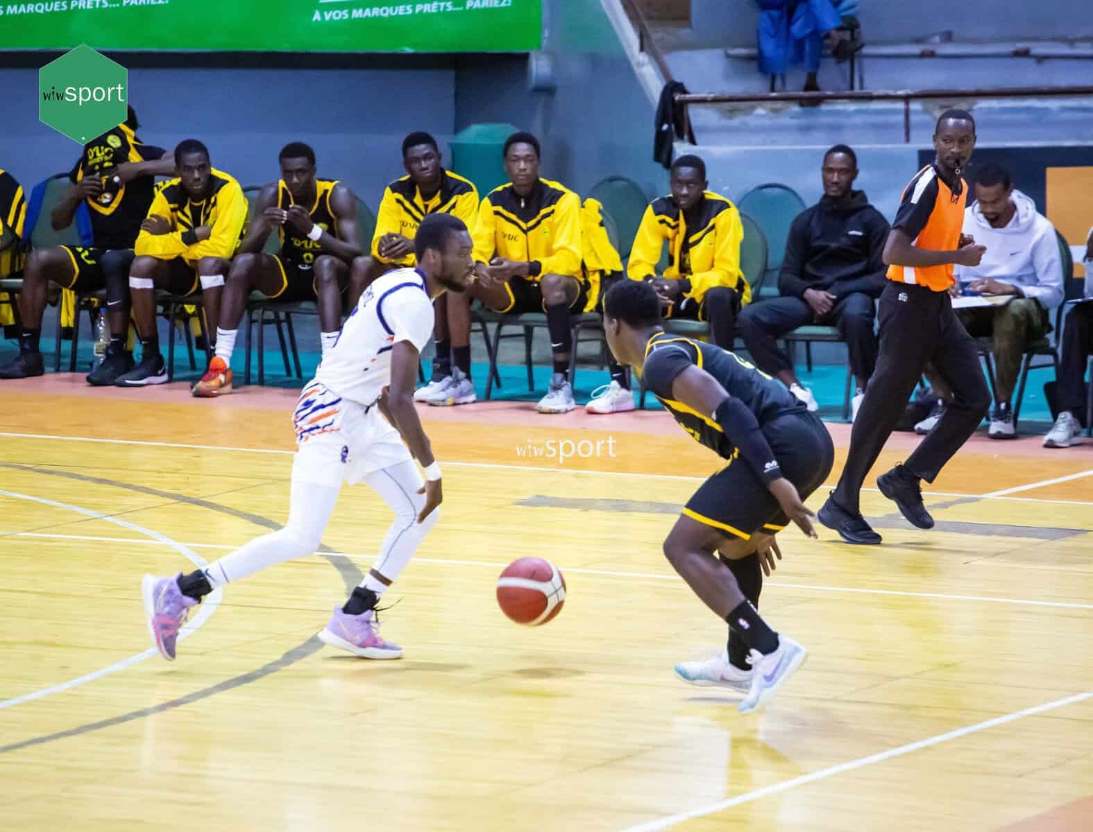 Tout en images : DUC domine Mermoz BC (61-45) et renforce sa position de leader du groupe B avec une victoire pleine d'actions - wiwsport Tout en images : DUC domine Mermoz BC (61-45) et renforce sa position de leader du groupe B avec une victoire pleine d'actions - wiwsport