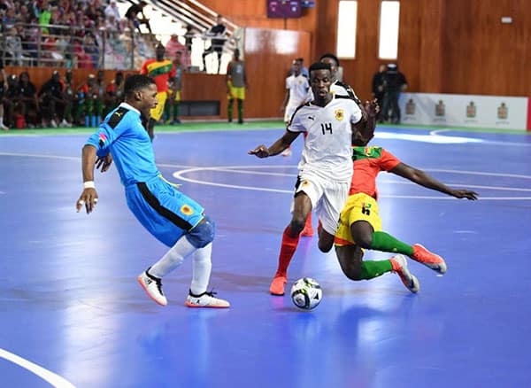 Vers le lancement d'un championnat national de futsal au Sénégal - wiwsport Vers le lancement d'un championnat national de futsal au Sénégal - wiwsport