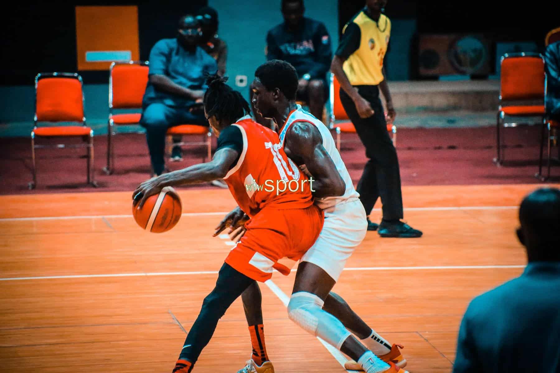 Tout en images : Le promu GBA remporte de manière méritée le match contre l'USO (75-70) et se qualifie pour la finale de la Coupe Saint-Michel - wiwsport Tout en images : Le promu GBA remporte de manière méritée le match contre l'USO (75-70) et se qualifie pour la finale de la Coupe Saint-Michel - wiwsport