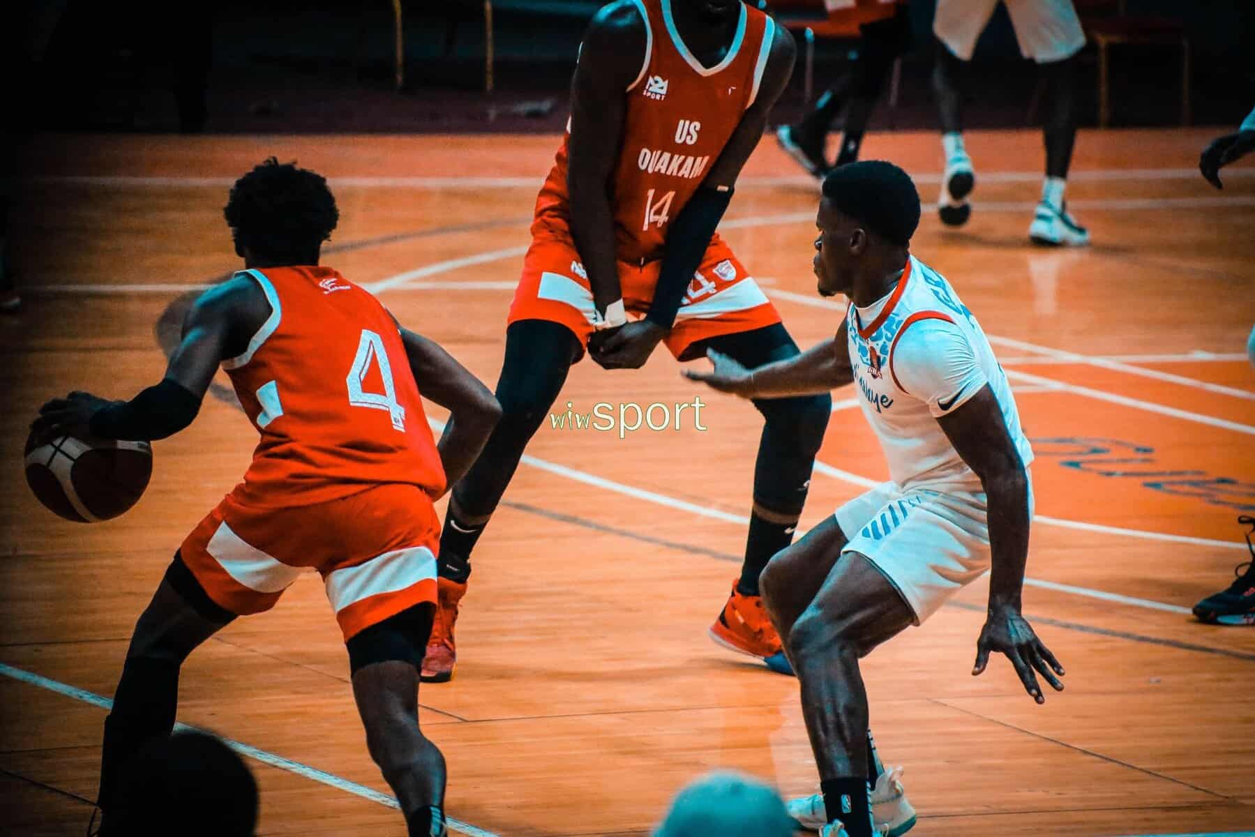 Tout en images : Le promu GBA remporte de manière méritée le match contre l'USO (75-70) et se qualifie pour la finale de la Coupe Saint-Michel - wiwsport Tout en images : Le promu GBA remporte de manière méritée le match contre l'USO (75-70) et se qualifie pour la finale de la Coupe Saint-Michel - wiwsport