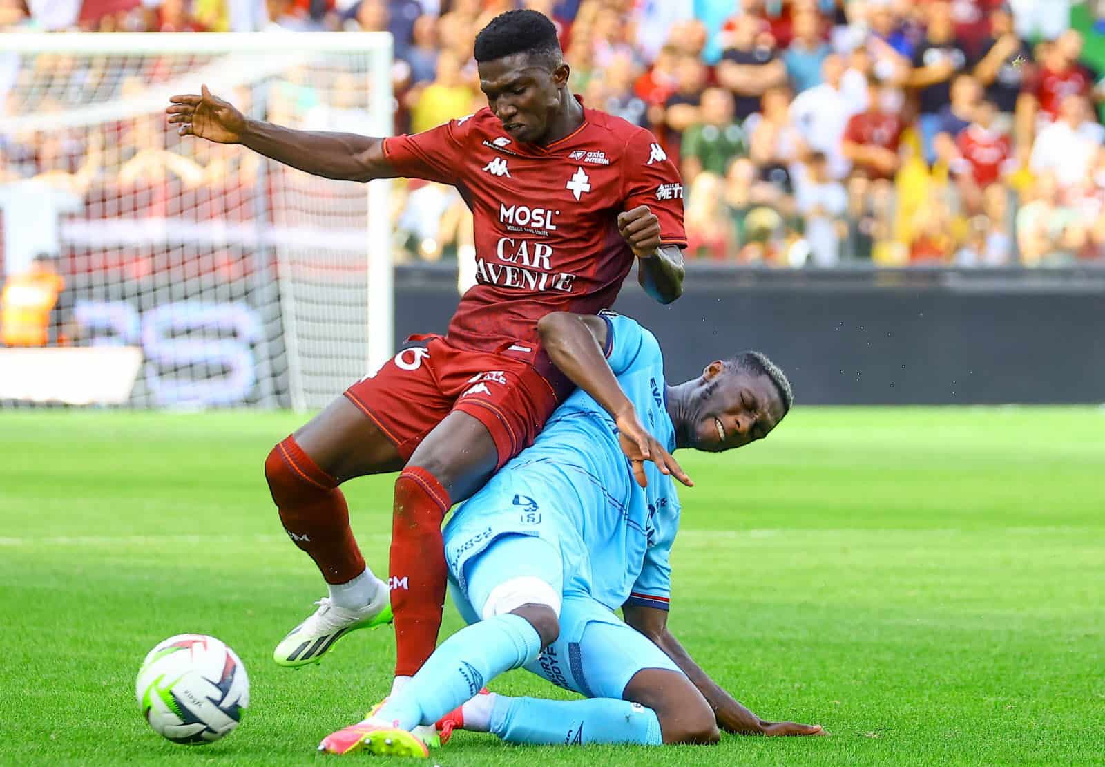 Ligue 1 : Pas de surprise pour FC Metz de Lamine Camara qui perd (4-3) face à Satde Brestois de Kamory Doumbia - wiwsport Ligue 1 : Pas de surprise pour FC Metz de Lamine Camara qui perd (4-3) face à Satde Brestois de Kamory Doumbia - wiwsport