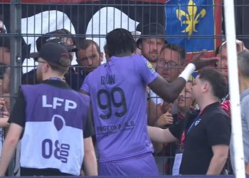 Clermont : Explications tendues entre Mory Diaw et les supporters clermontois - wiwsport