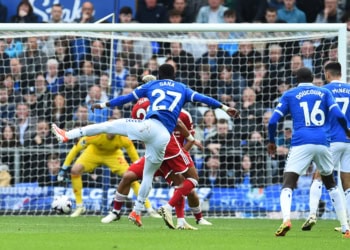 Premier League : Idrissa Gueye ouvre le score pour Everton face à Nottingham Forest (vidéo) - wiwsport