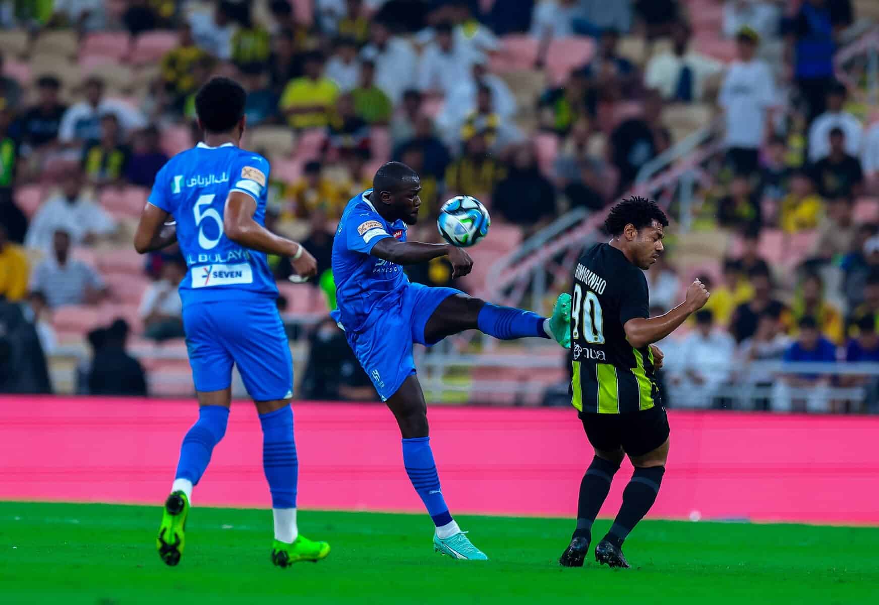 King's Cup : Al-Hilal de Kalidou Koulibaly élimine Al-Ittihad et se qualifie pour la finale (2-1) - wiwsport King's Cup : Al-Hilal de Kalidou Koulibaly élimine Al-Ittihad et se qualifie pour la finale (2-1) - wiwsport