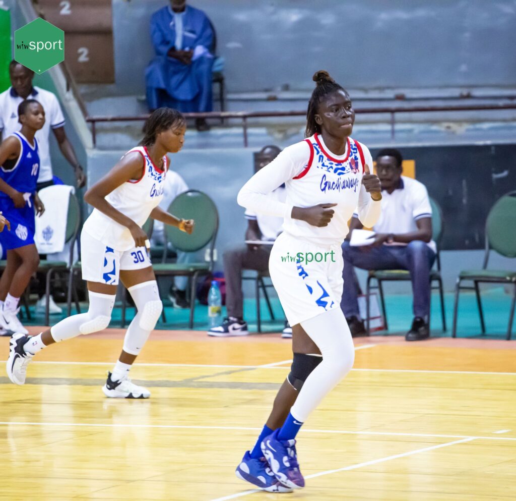Basket N1 féminin - J11 : CEMT Zig étrillé à domicile par GBA (37-55) - wiwsport