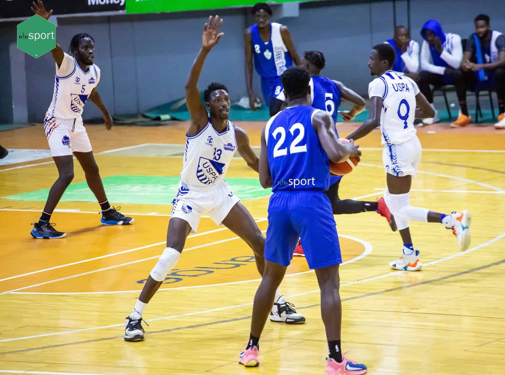 Tout en images : La Jeanne d'Arc remporte une deuxième victoire consécutive en battant l'USPA (68-58) - wiwsport Tout en images : La Jeanne d'Arc remporte une deuxième victoire consécutive en battant l'USPA (68-58) - wiwsport