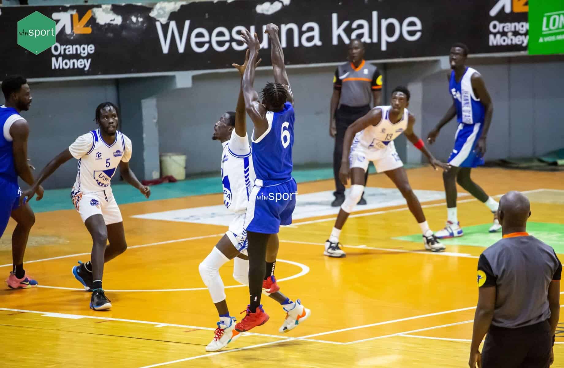 Tout en images : La Jeanne d'Arc remporte une deuxième victoire consécutive en battant l'USPA (68-58) - wiwsport Tout en images : La Jeanne d'Arc remporte une deuxième victoire consécutive en battant l'USPA (68-58) - wiwsport