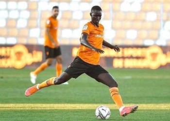 Coupe CAF - RS Berkane remporte le match par forfait contre l'USM Alger en raison d'un différend sur le maillot - wiwsport