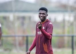 Ligue 1 : Lamine Camara, nommé pour le prix Marc-Vivien Foé 2024 - wiwsport